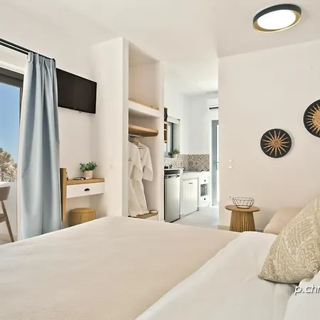 Agnantema Luxury