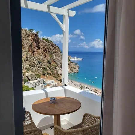 Agnantema Luxury Kyra Panagia