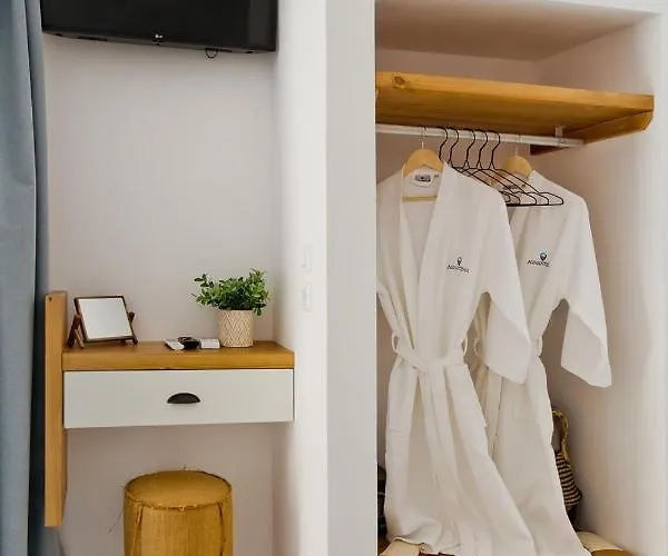 Agnantema Luxury Ξενοδοχείο με διαμερίσματα Κυρά Παναγιά