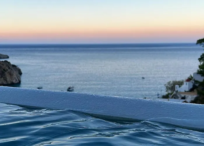 Agnantema Luxury Apart Otel