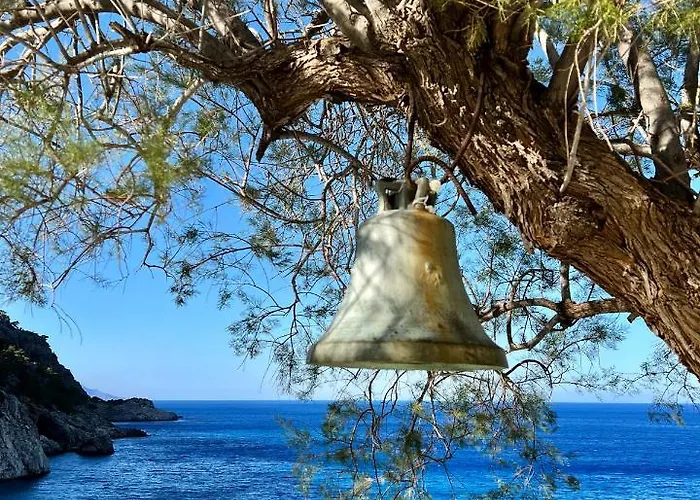 Ξενοδοχείο με διαμερίσματα Agnantema Luxury Κυρά Παναγιά